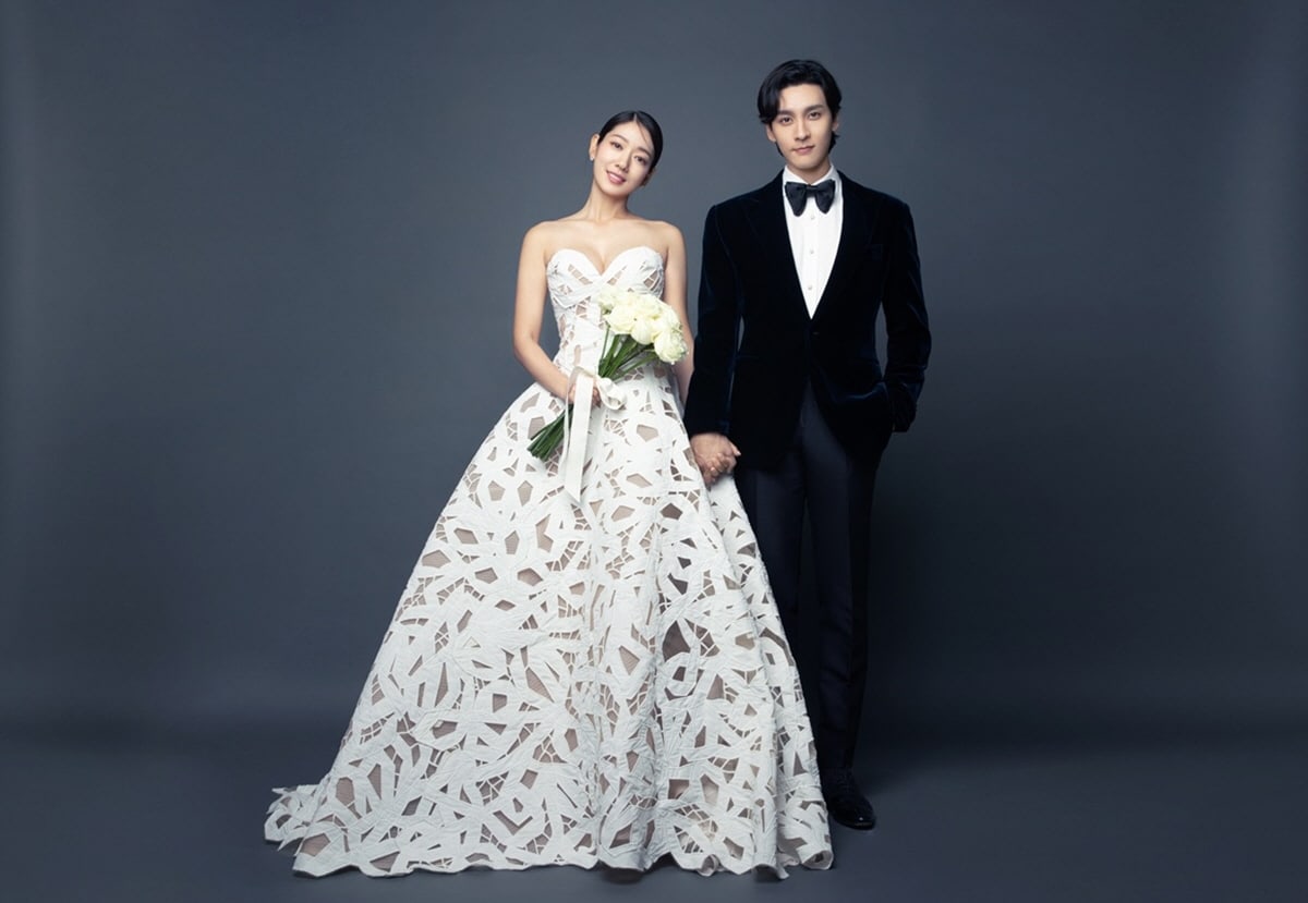 Park Shin Hye dan Choi Tae Joon Menikah Hari Ini park1
