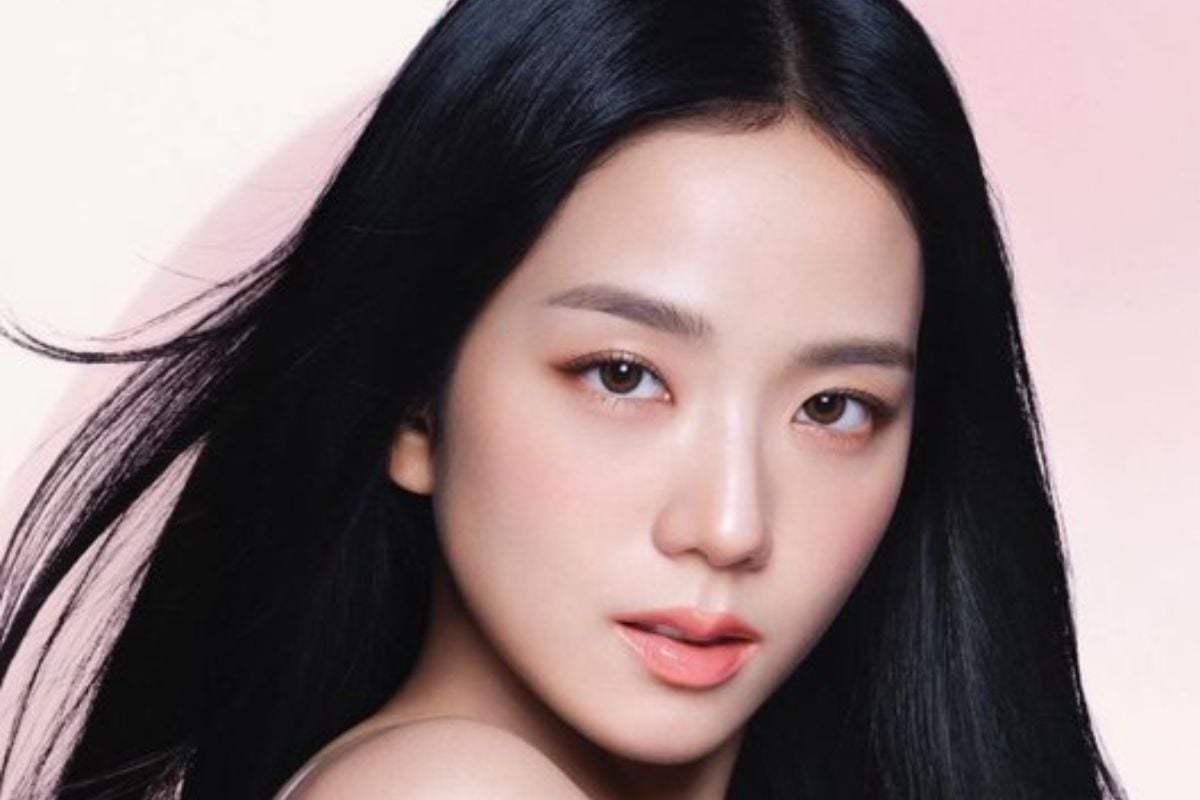 Aktivitas Solo Jisoo Blackpink Kabarnya di Bawah Sistem Manajemen Keluarga, Dia Menggandeng Kakak Lelakinya